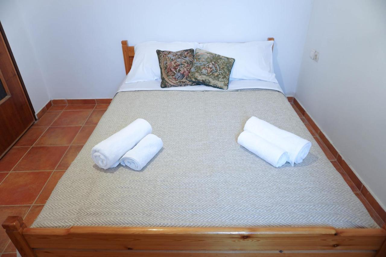 Porto Lassea Villa Kaloí Liménes Ngoại thất bức ảnh